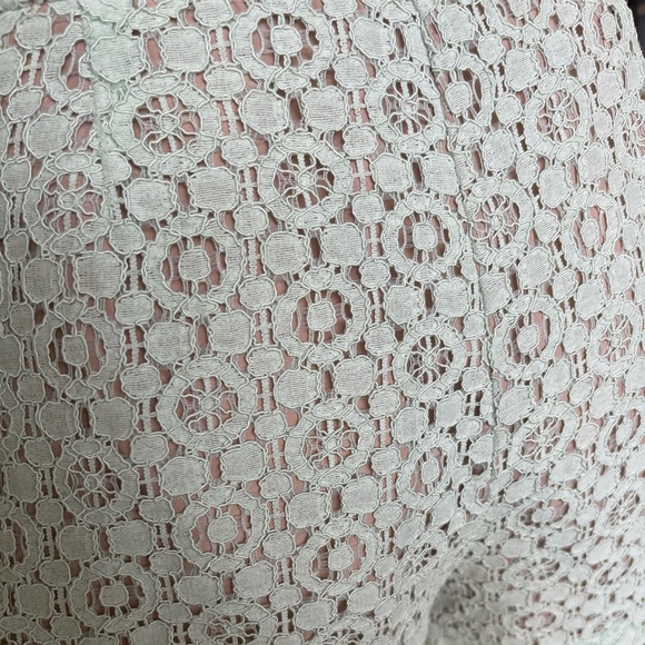 Victoria Beckham Mint Green Lace Shorts - Picture 7 of 8